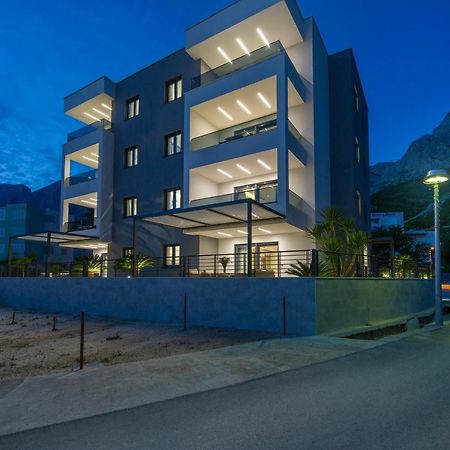 Villa In Promajna Exterior photo